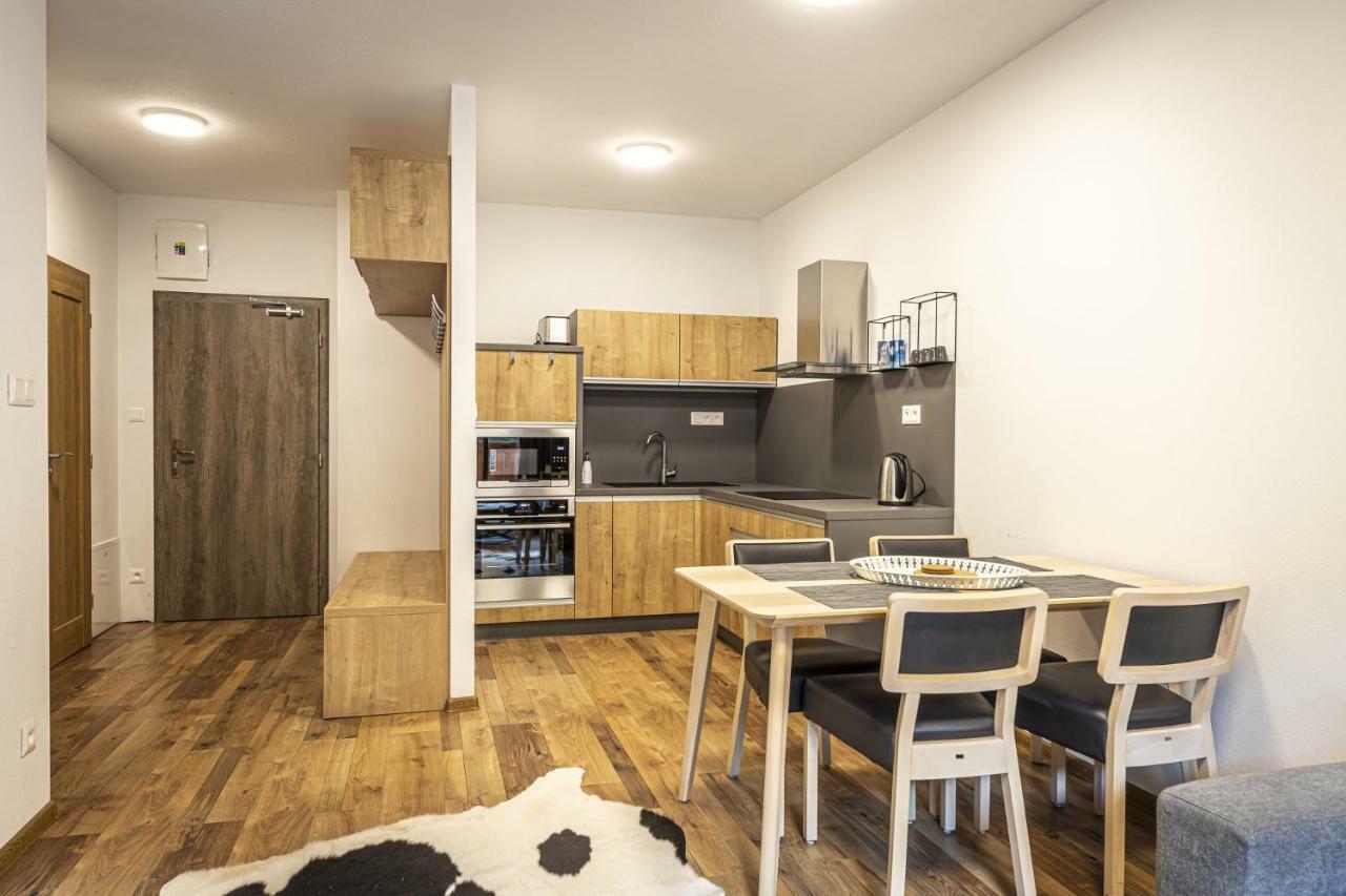 Apartmánový dom Poludnica - Chopok Juh Tale Esterno foto