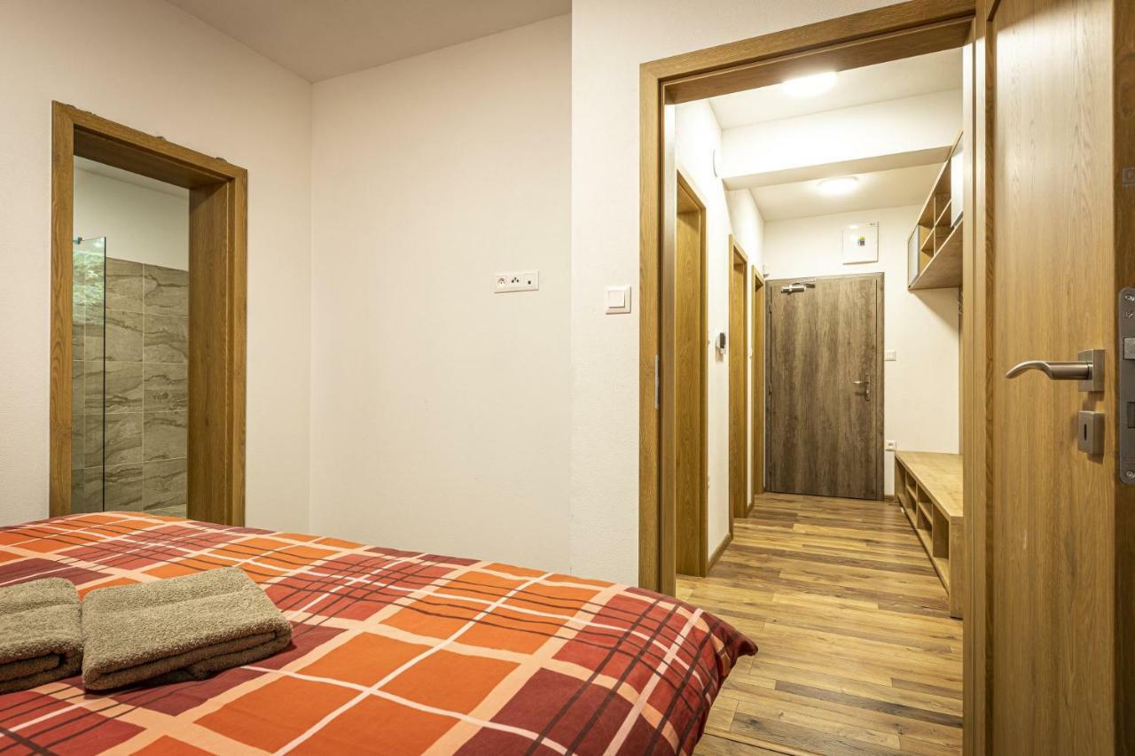 Apartmánový dom Poludnica - Chopok Juh Tale Esterno foto