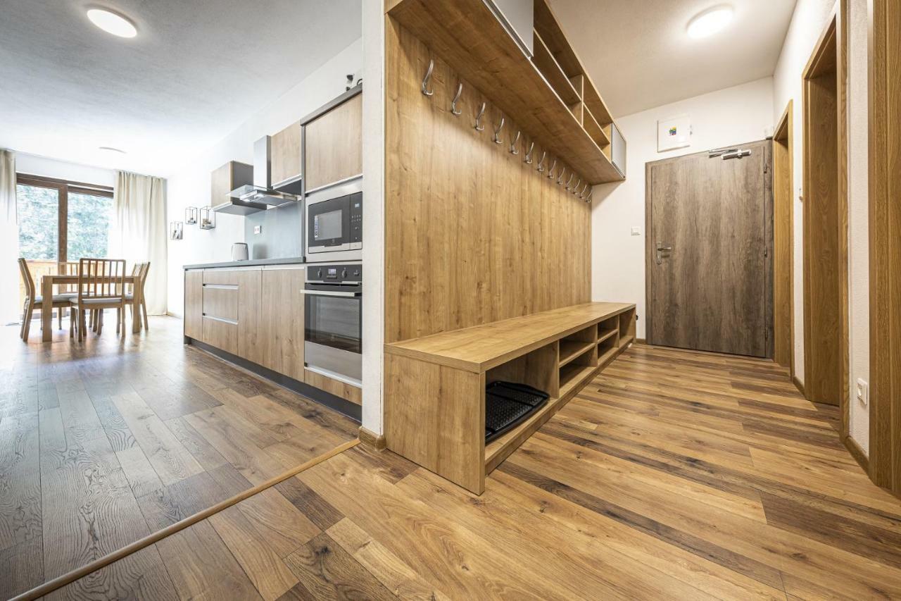 Apartmánový dom Poludnica - Chopok Juh Tale Esterno foto
