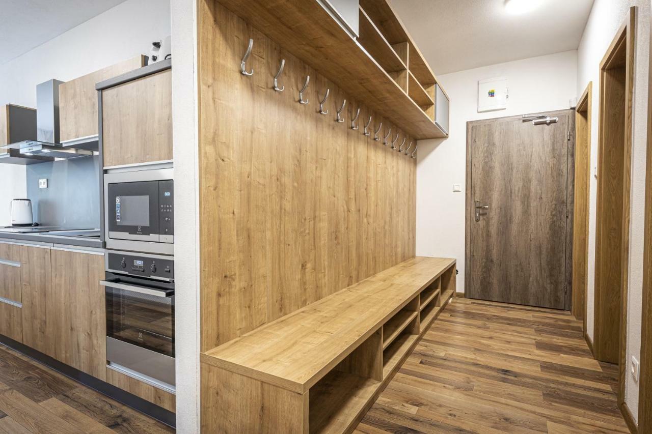 Apartmánový dom Poludnica - Chopok Juh Tale Esterno foto