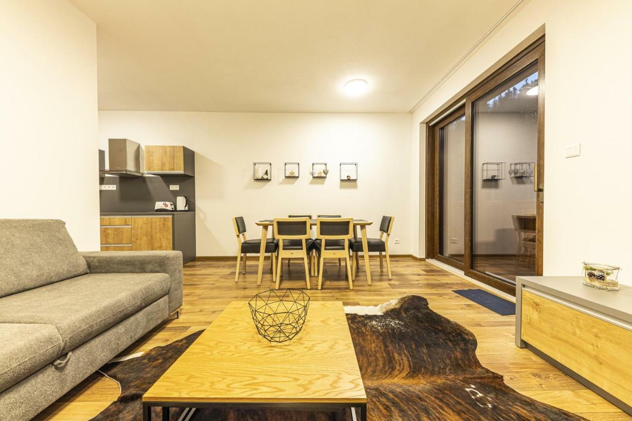 Apartmánový dom Poludnica - Chopok Juh Tale Esterno foto