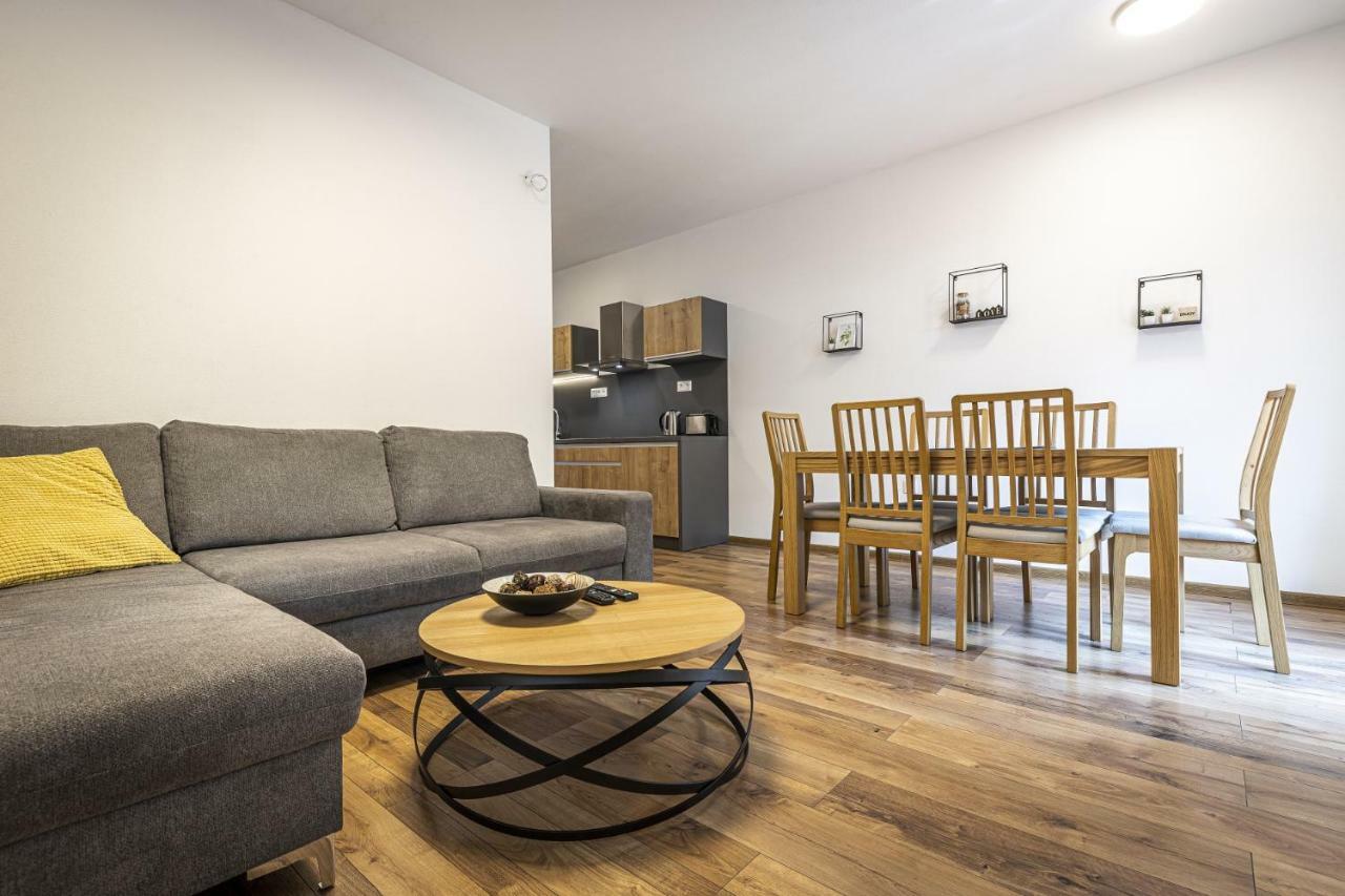 Apartmánový dom Poludnica - Chopok Juh Tale Esterno foto