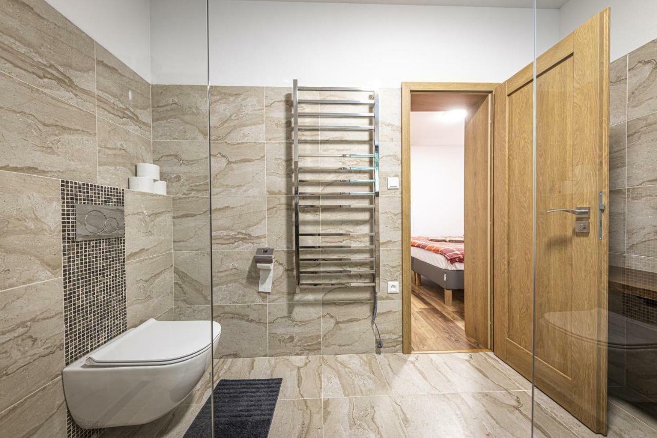 Apartmánový dom Poludnica - Chopok Juh Tale Esterno foto